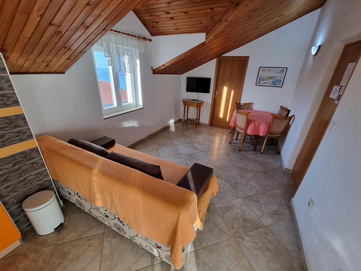 פוסטיר Apartments Banic מראה חיצוני תמונה