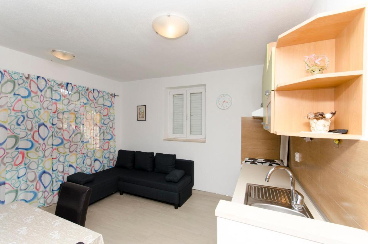 פוסטיר Apartments Banic מראה חיצוני תמונה