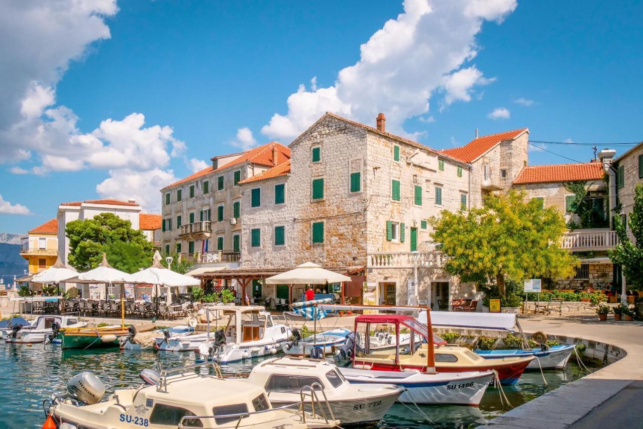 פוסטיר Apartments Banic מראה חיצוני תמונה