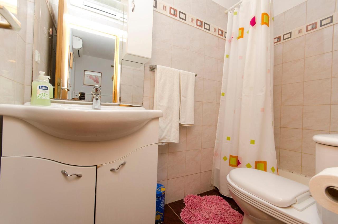 פוסטיר Apartments Banic מראה חיצוני תמונה