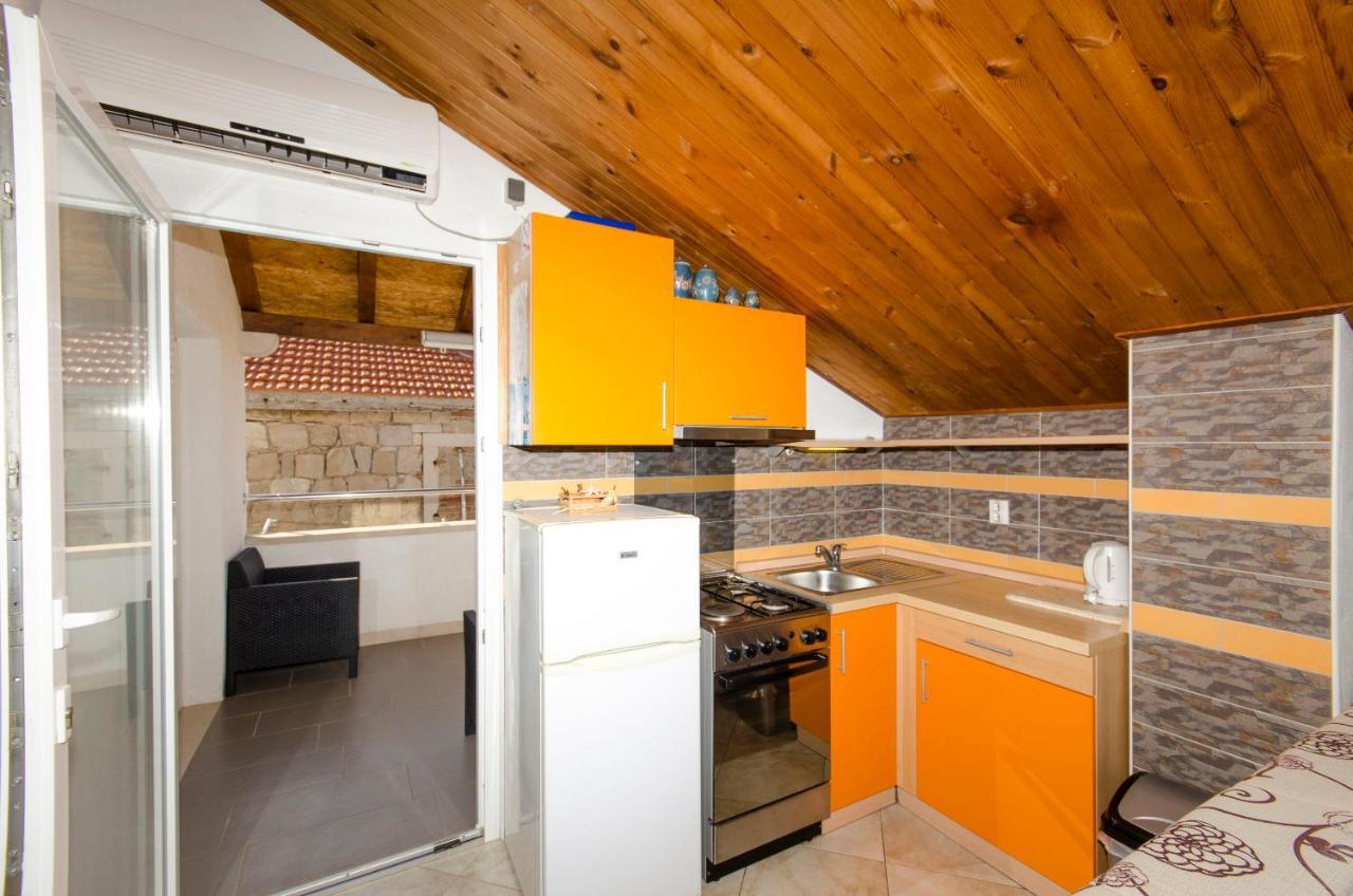 פוסטיר Apartments Banic מראה חיצוני תמונה