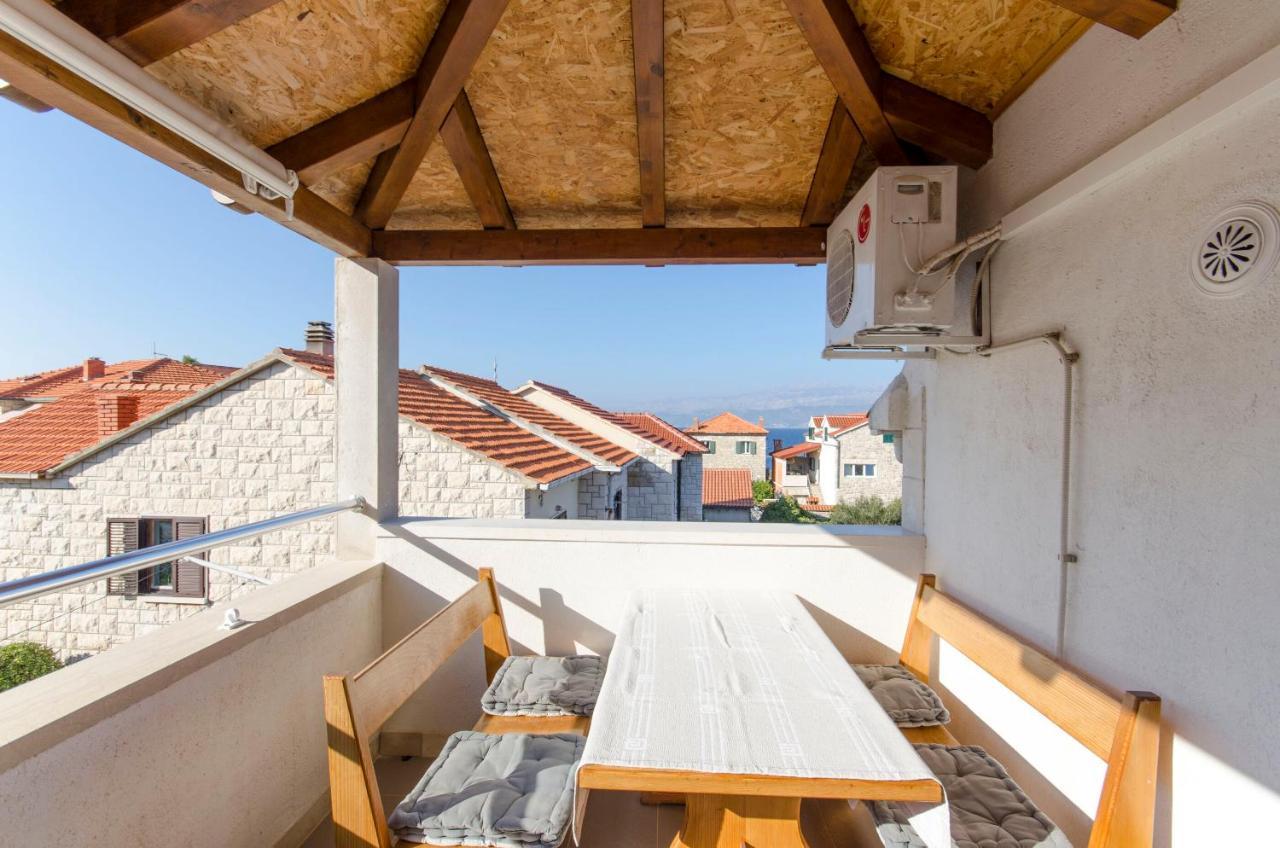 פוסטיר Apartments Banic מראה חיצוני תמונה
